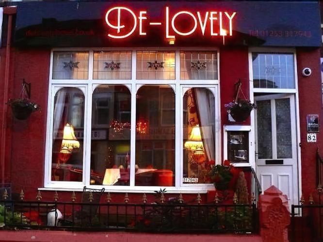 Delovely Hotel Blackpool Bagian luar foto