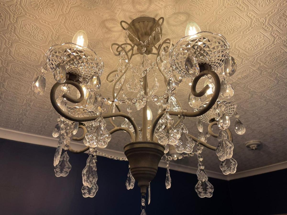 Delovely Hotel Blackpool Bagian luar foto