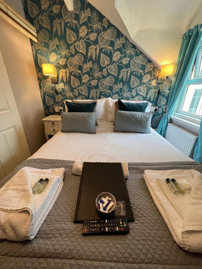 Delovely Hotel Blackpool Bagian luar foto