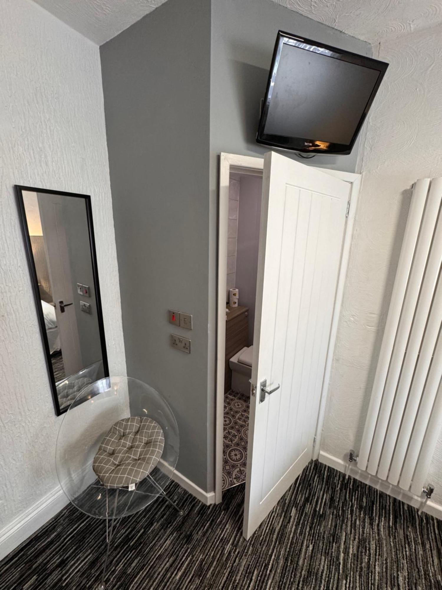 Delovely Hotel Blackpool Bagian luar foto